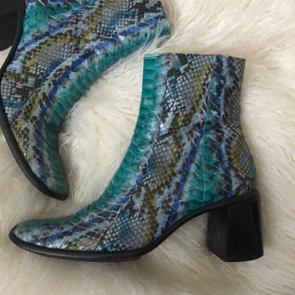 FREELANCE Genuine Snakeskin Boots Made in France